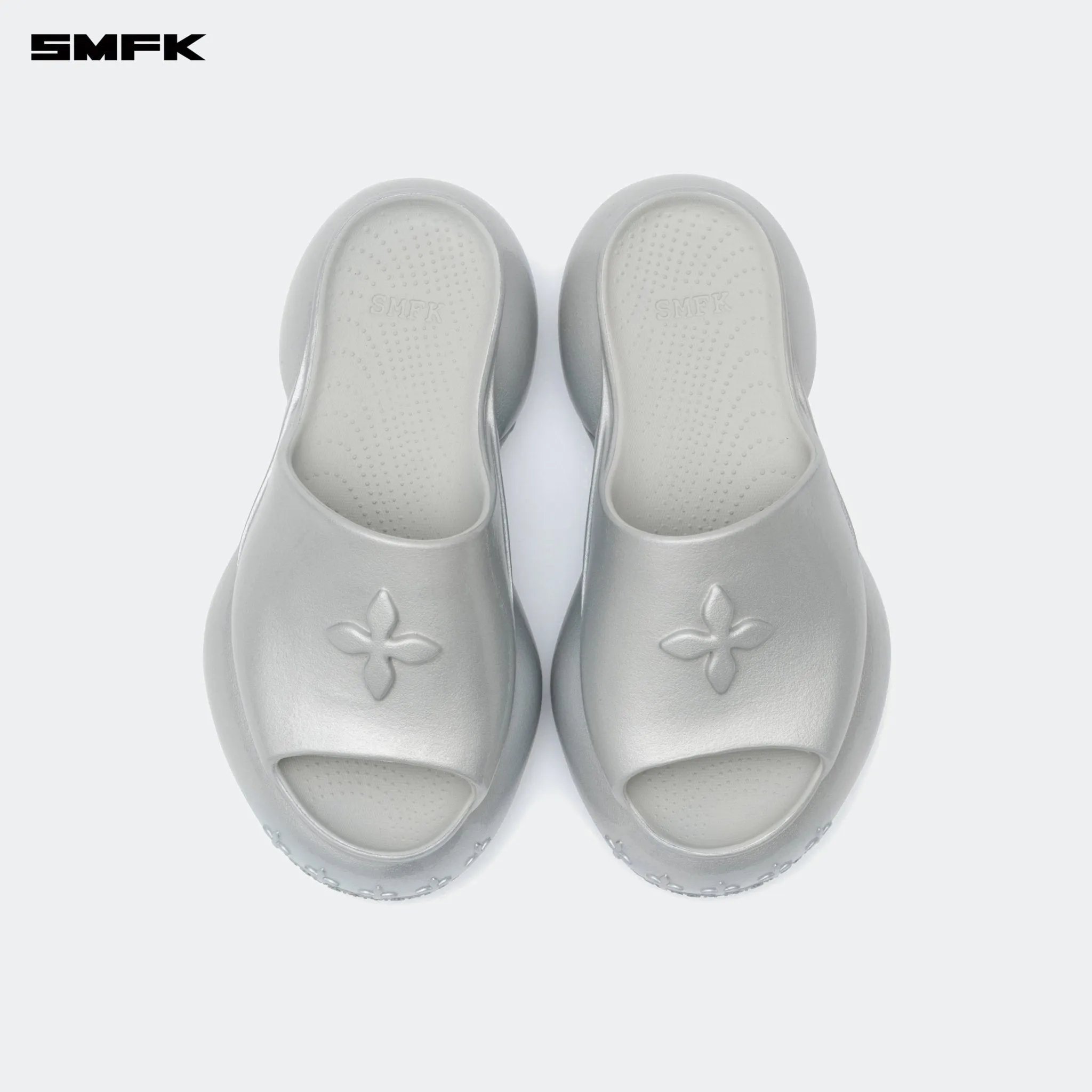 COMPASS WAVE Platform Bumper Sandals In Silver