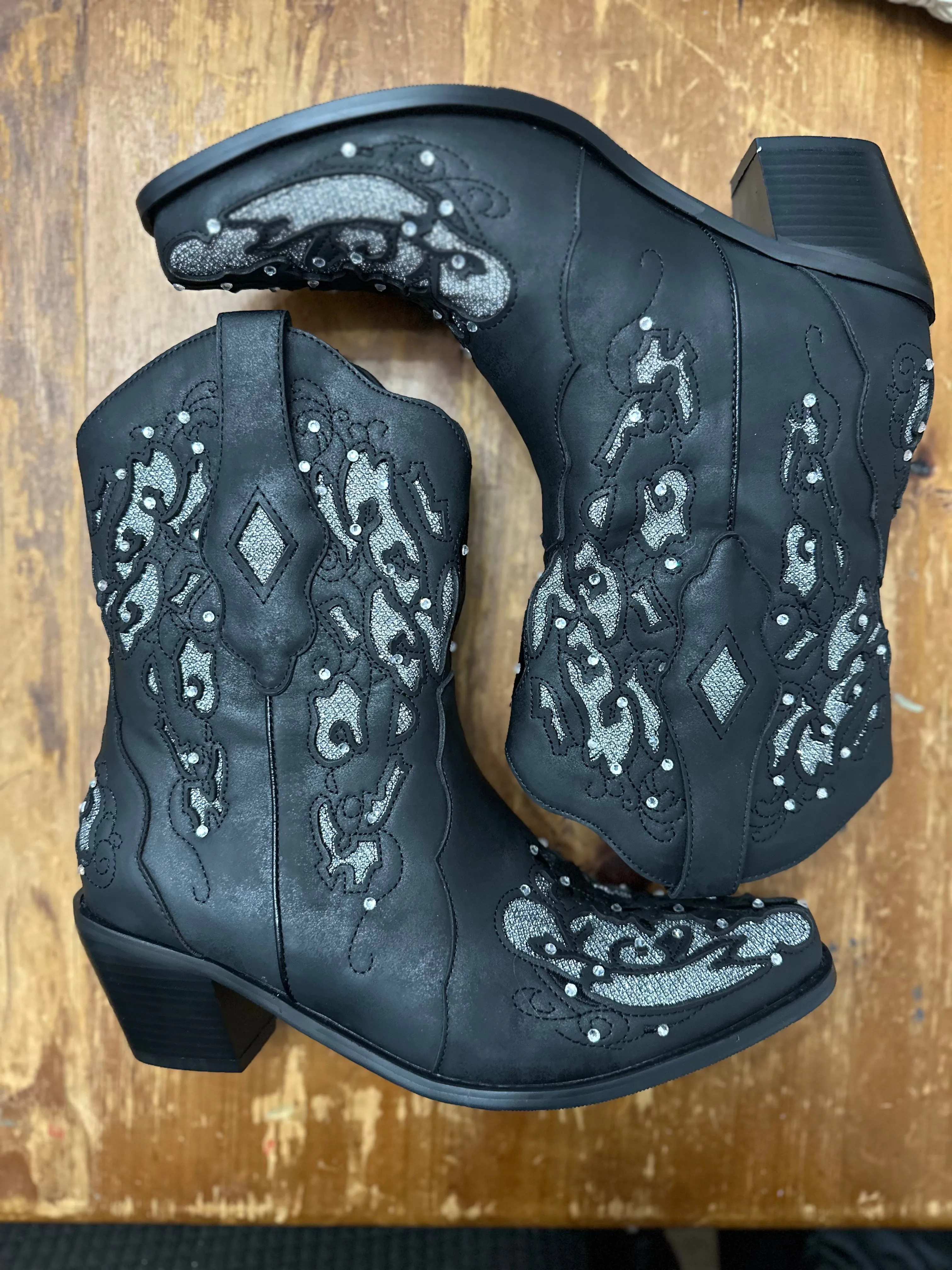 Dixee Mid Calf Western Booties