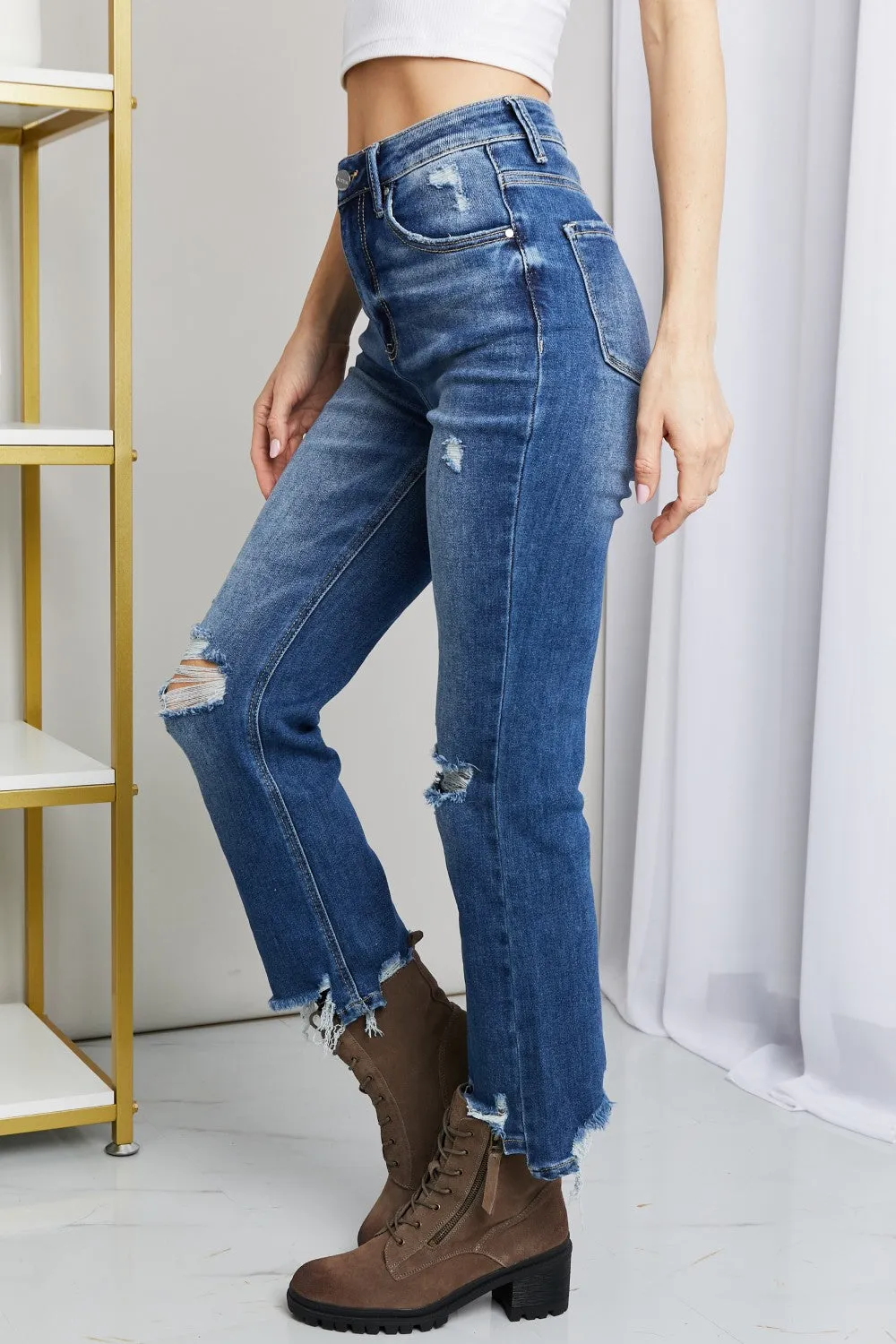 Frayed Hem Distressed Cropped Jeans