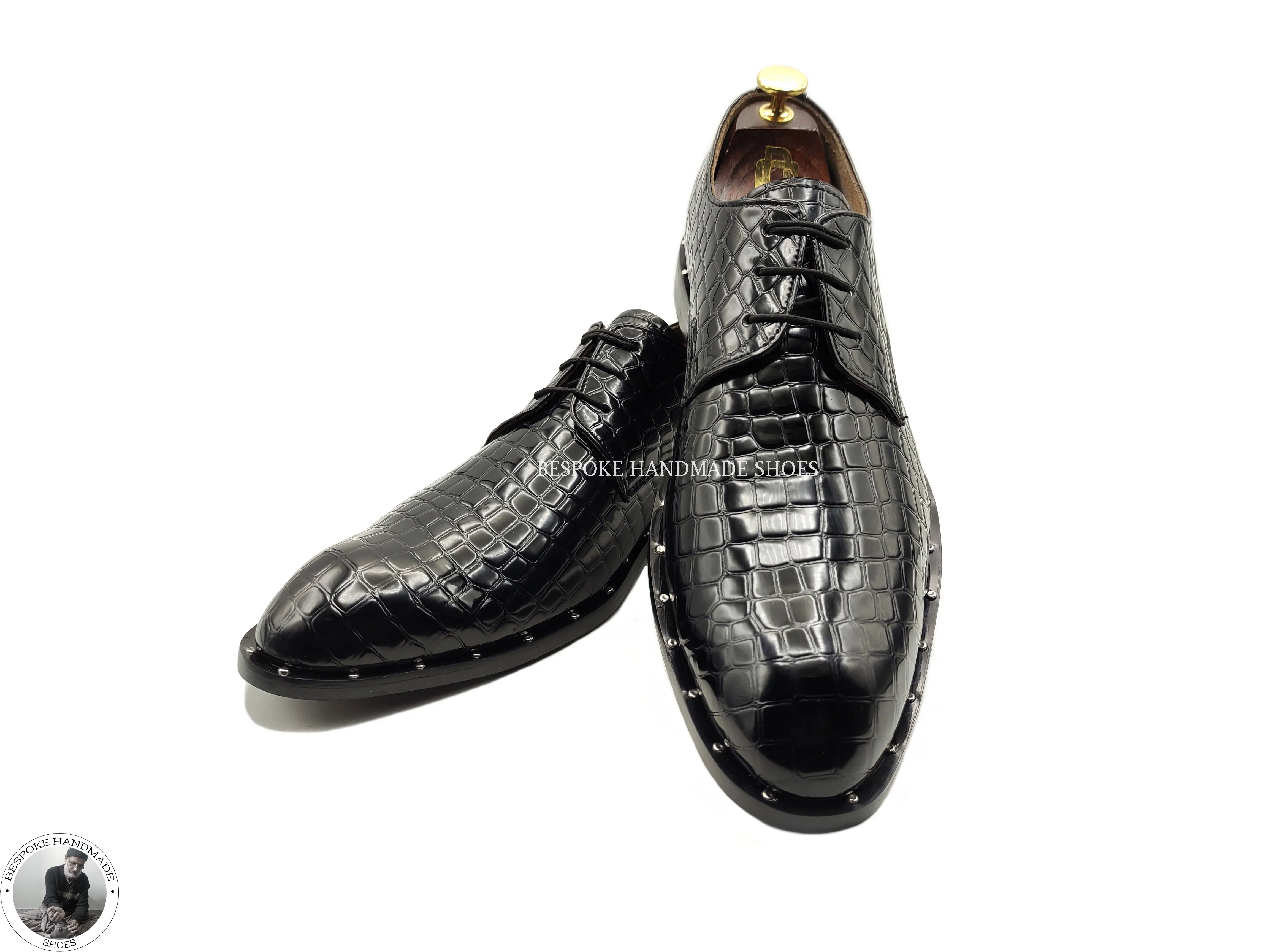 Handcrafted Men’s Genuine Black Alligator Leather Print Oxford Lace up Wingtip Unique Shoes