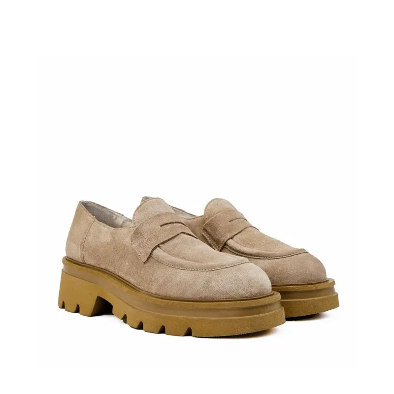 Karo Mont Noriko Desert Shoe in Suede Ivory