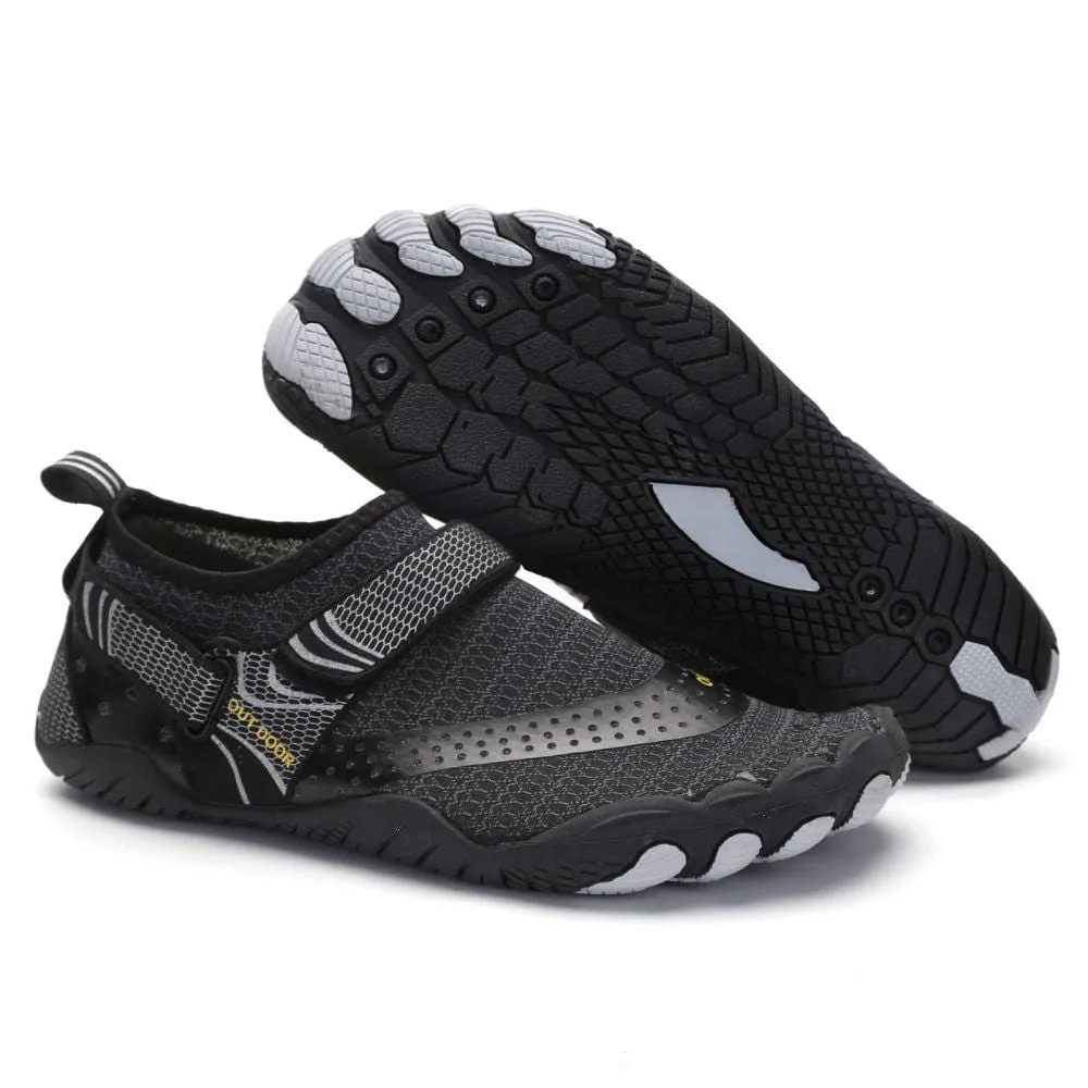 Men Women Water Shoes Barefoot Quick Dry Aqua Shoes - Black Size EU40 = US7