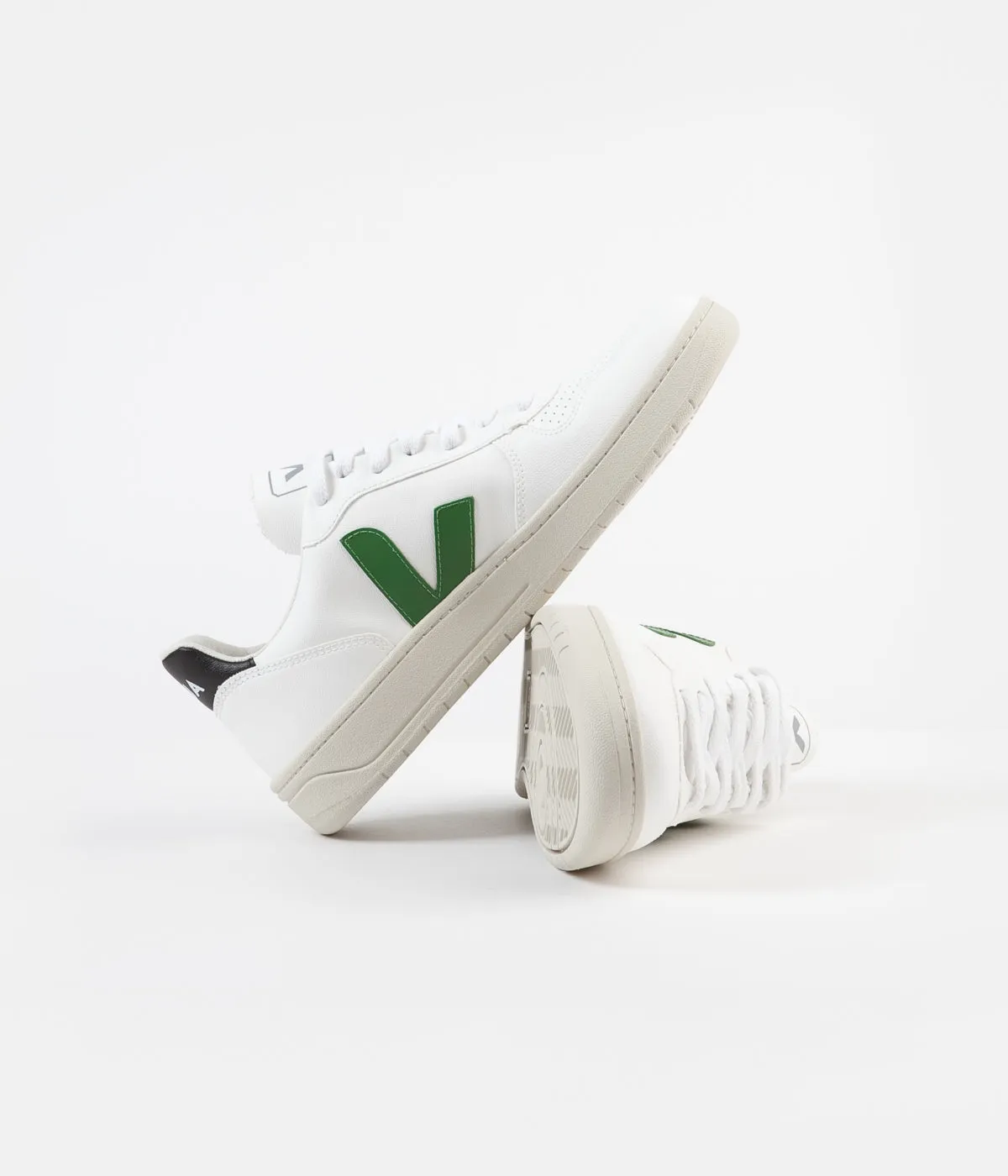 Veja V-10 Bastille CWL Shoes - White / Emeraude / Black